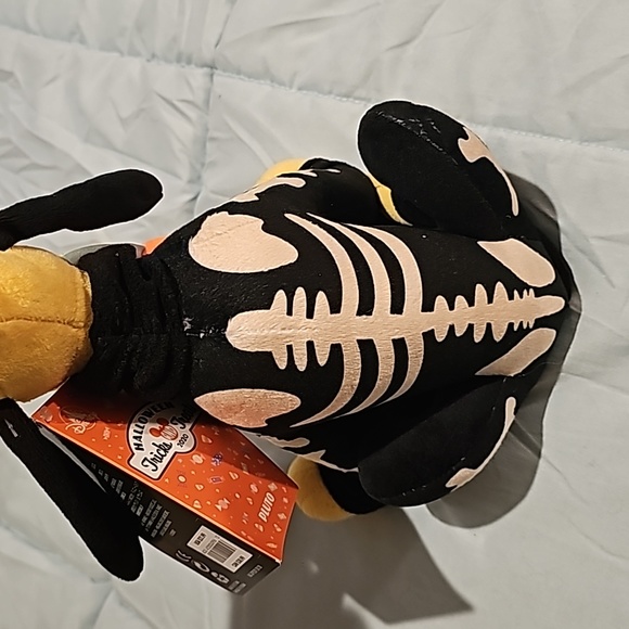 NWT Disney Halloween Tricks and Treats 2020 Pluto plush - Picture 3 of 7